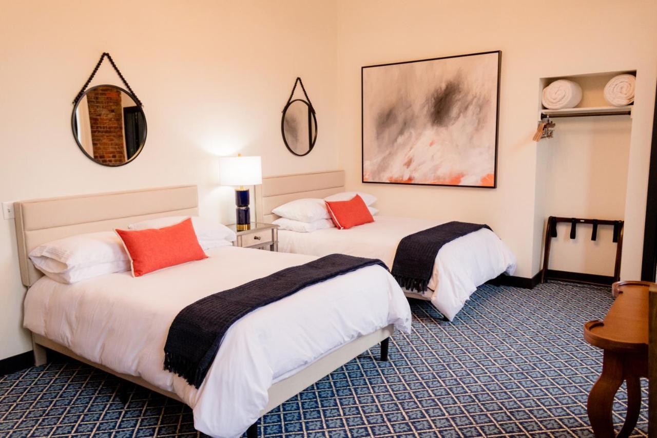 Speakeasy Suites Sleeps 18 Nevada City Ngoại thất bức ảnh